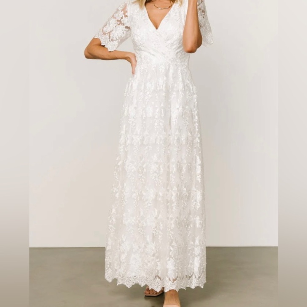 Baltic Born White Lace V-Neck Wedding Dress